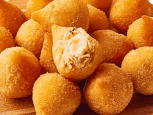 Coxinha de Frango Desfiado (25un)